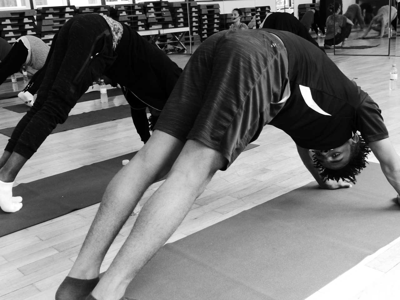 YOGISTAR Charity: PROJEKT YOGA e. V.