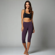 3/4 Pants "rheia" - velvet plum - YOGISTAR