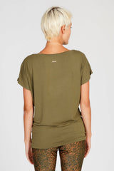 Cosy Tee - Olive basis - YOGISHOP