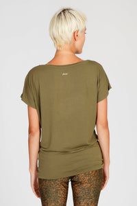Cosy Tee - Olive basis - YOGISHOP