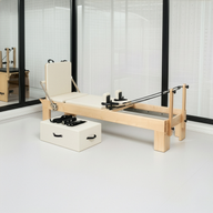 Pilates Reformer Ahorn "Terapeutisk Ben" (inkl. Siddeboks og Jump Board) - creme