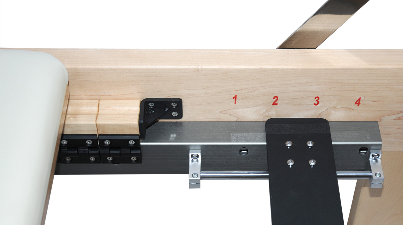 Pilates Reformer Ahorn "Therapeutic Leg" (inkl. Sitting Box und Jump Board) - creme - YOGISHOP