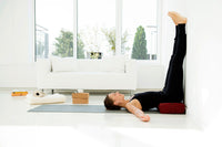 2. Wahl Yoga-Bolster yin - eckig - graphite - YOGISHOP