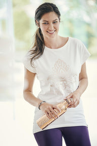Yoga T-shirt Batwing “celestial flower” - ivory/copper