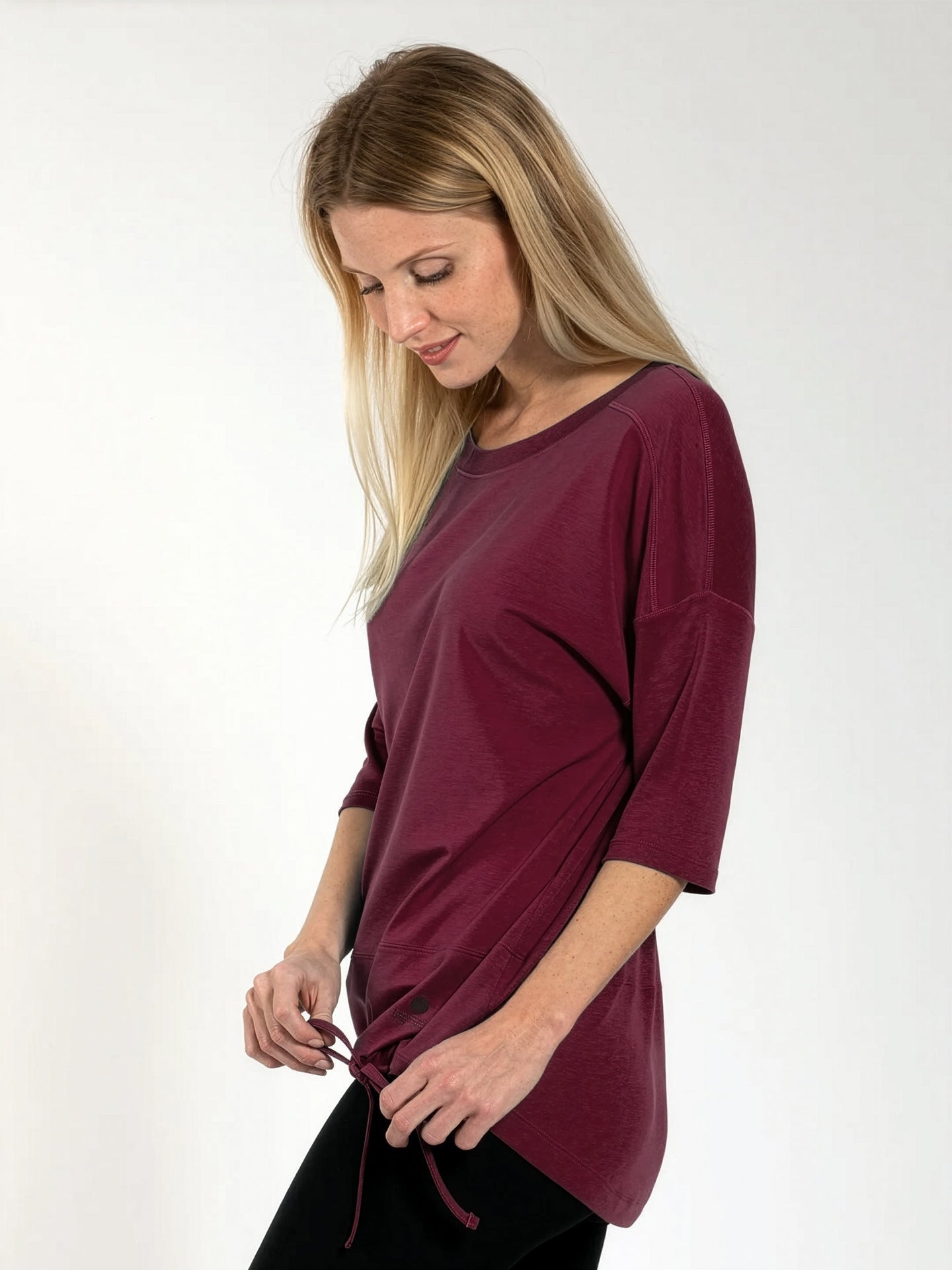 Yoga-Shirt Sara - Dark Red - YOGISTAR